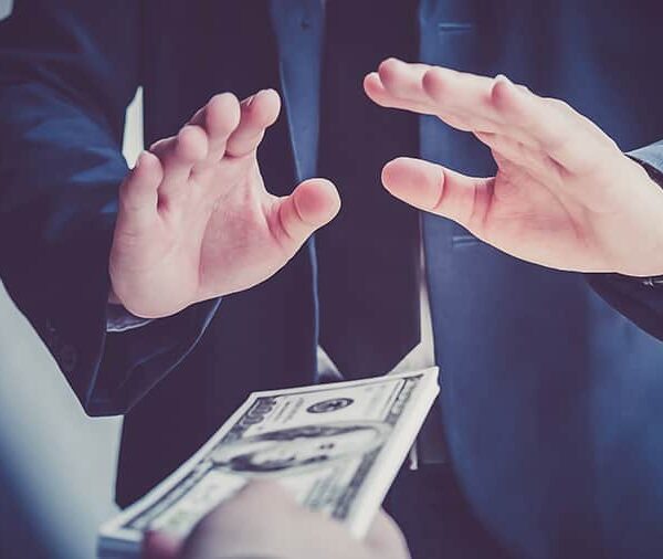 India-Brefing-Anti-Corruption-Laws-in-India-–-Minimize-Your-Risk-Exposure